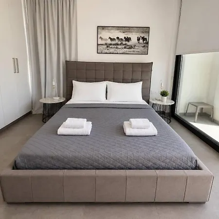 3 Bedroom Jasmine Almaria Complex Villa Paralímni